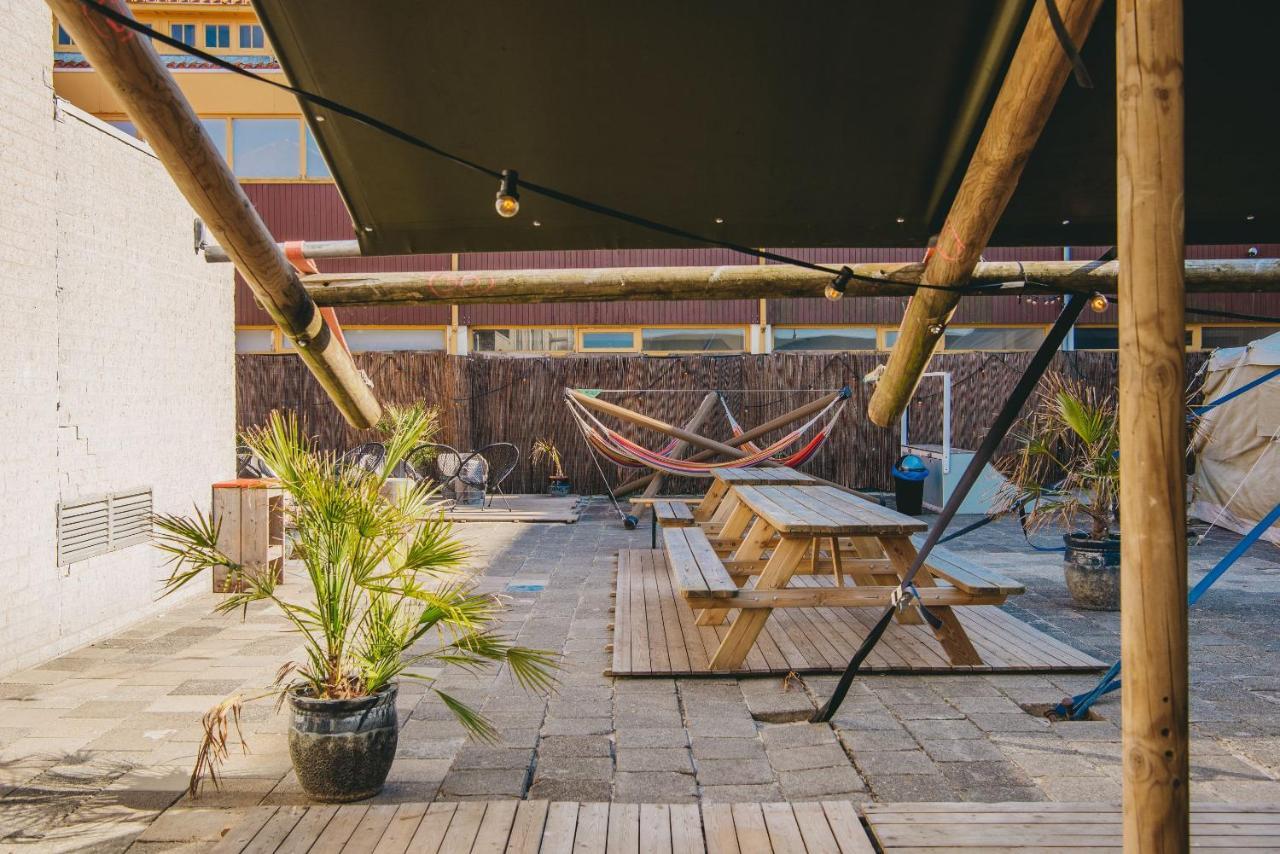 Family&surfhostel Petten Exterior foto
